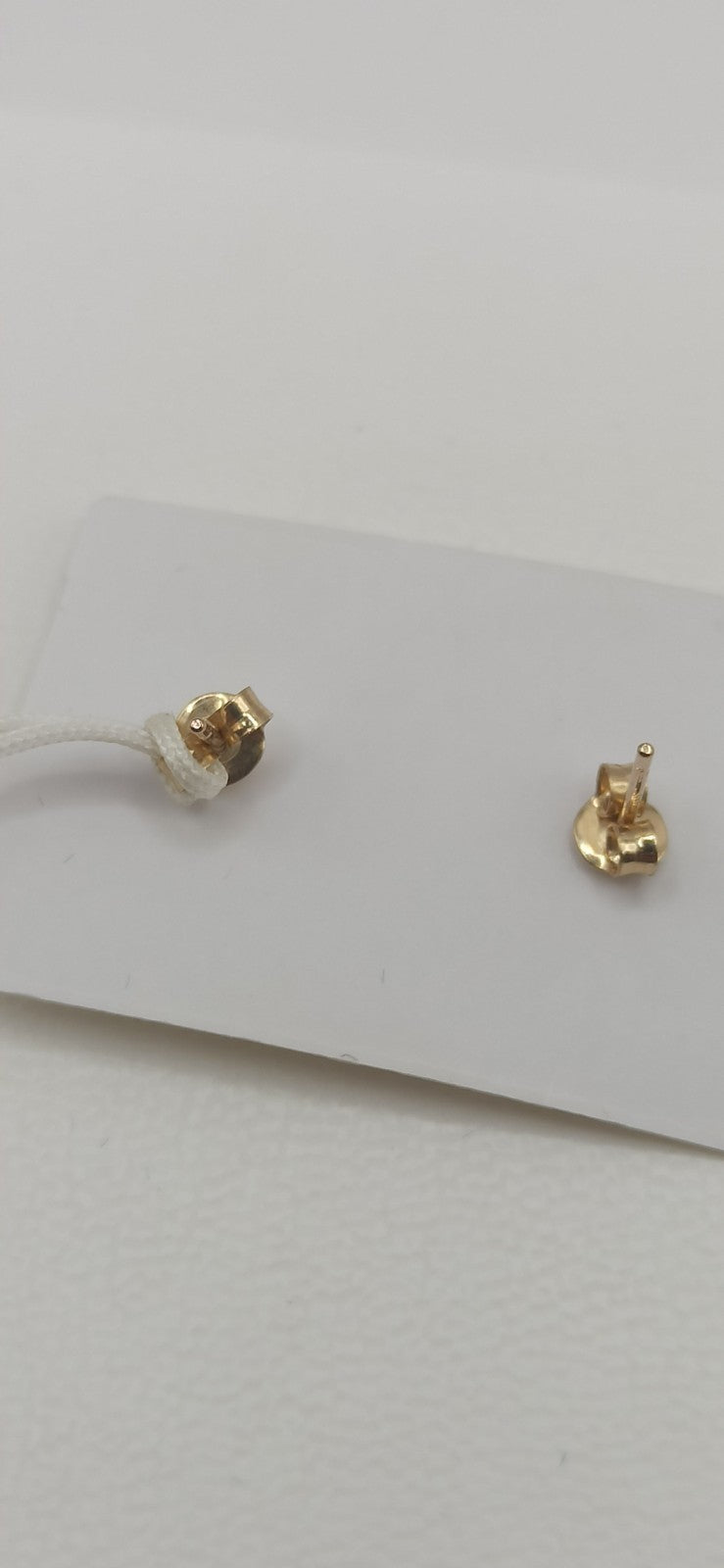 Orecchini in oro giallo 9 kt modello tartaruga con smalti. 