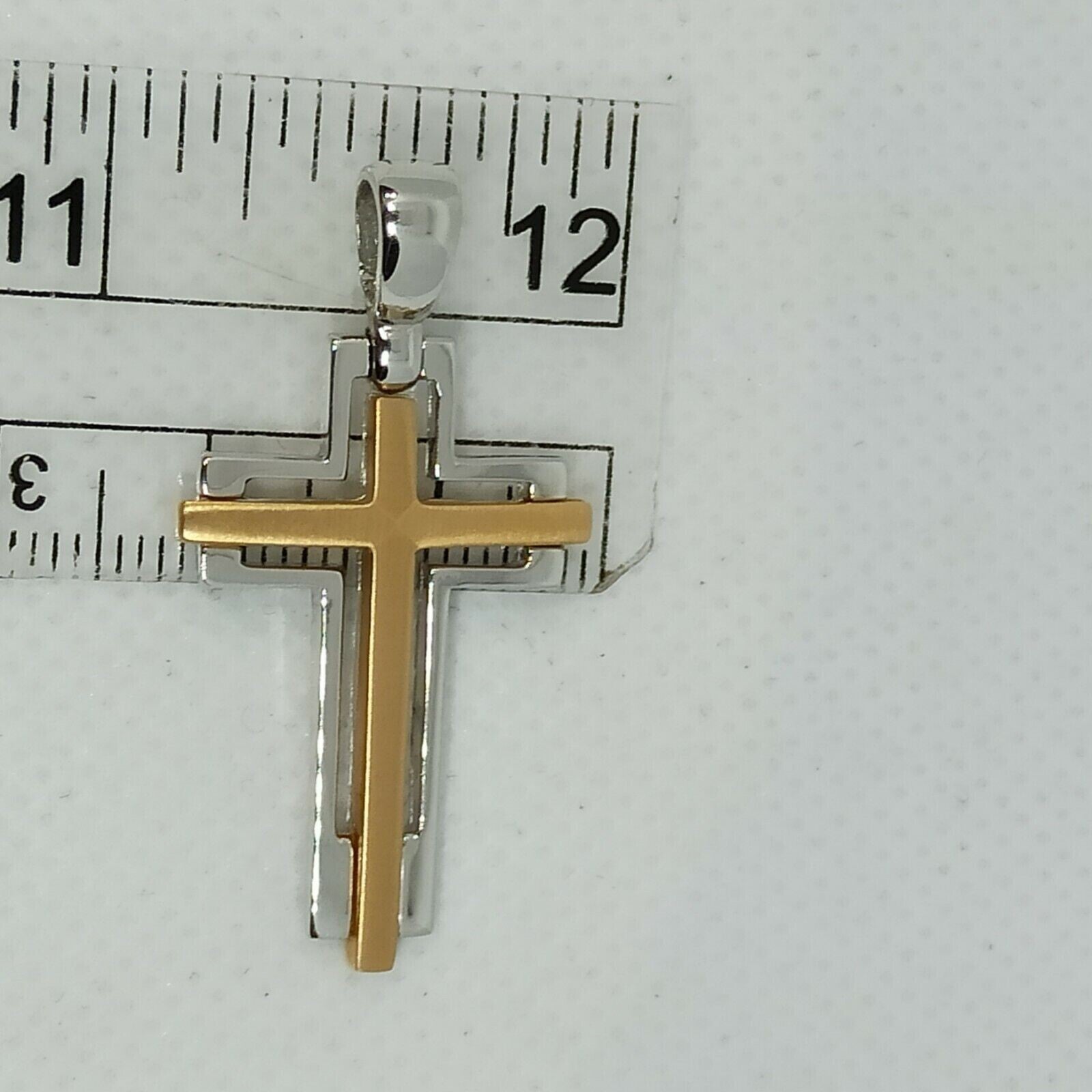 Croce da uomo in oro bianco e rosa  18 kt ( 750)  grammi 5,75.
