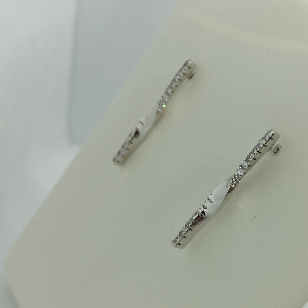 Orecchini a pendenti torchon in oro bianco lucido con zirconi