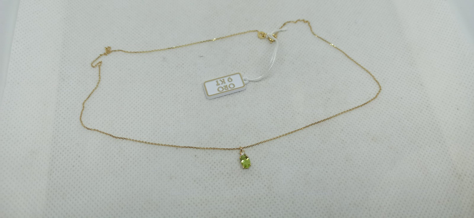 Collana punto luce in oro  giallo 9 Kt pietra verde ovale Collana Principessa