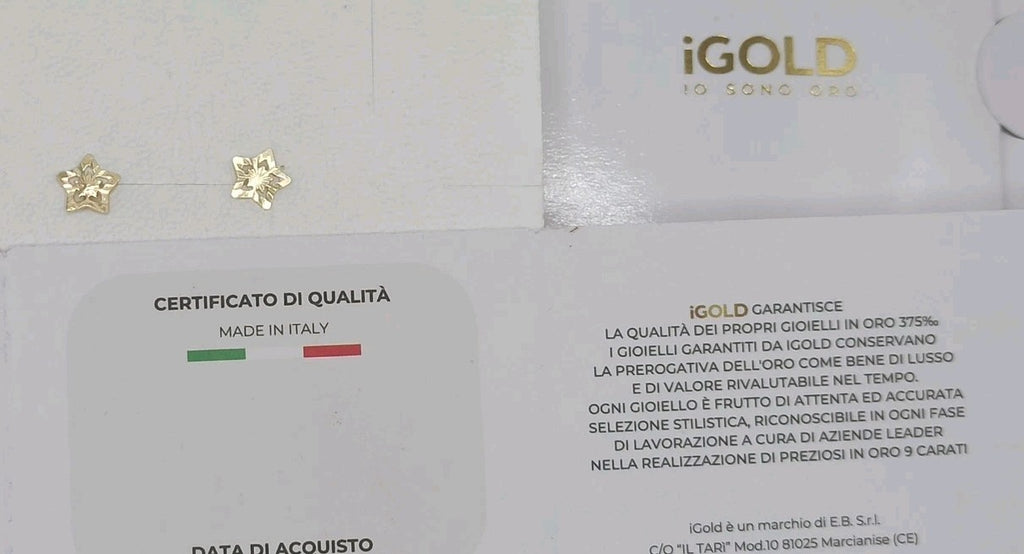 Orecchini in oro giallo 9 kt lucido ed inciso modello stella