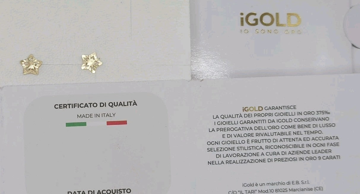 Orecchini in oro giallo 9 kt lucido ed inciso modello stella