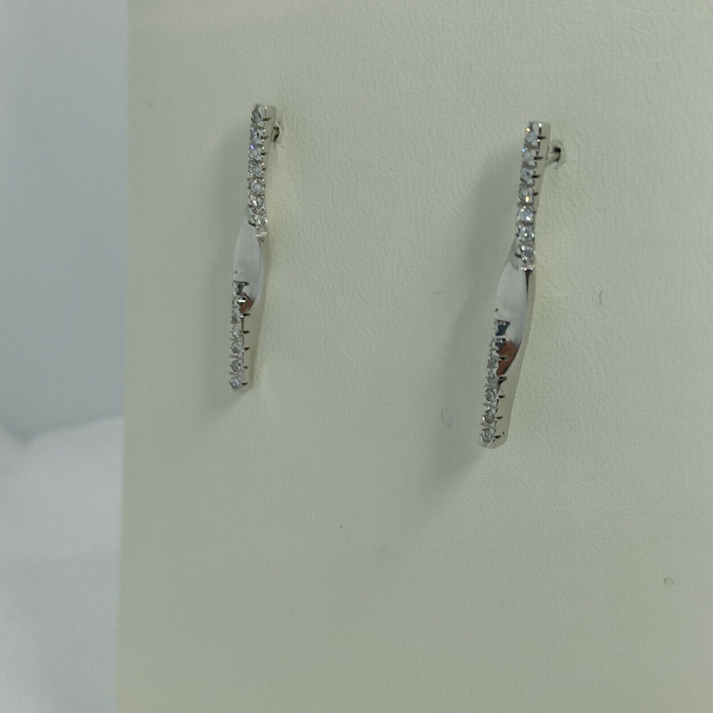 Orecchini a pendenti torchon in oro bianco lucido con zirconi