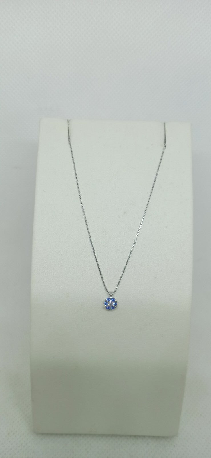 Collana Punto Luce Oro Bianco 18 Kt Con Pietre Bianche E Blu