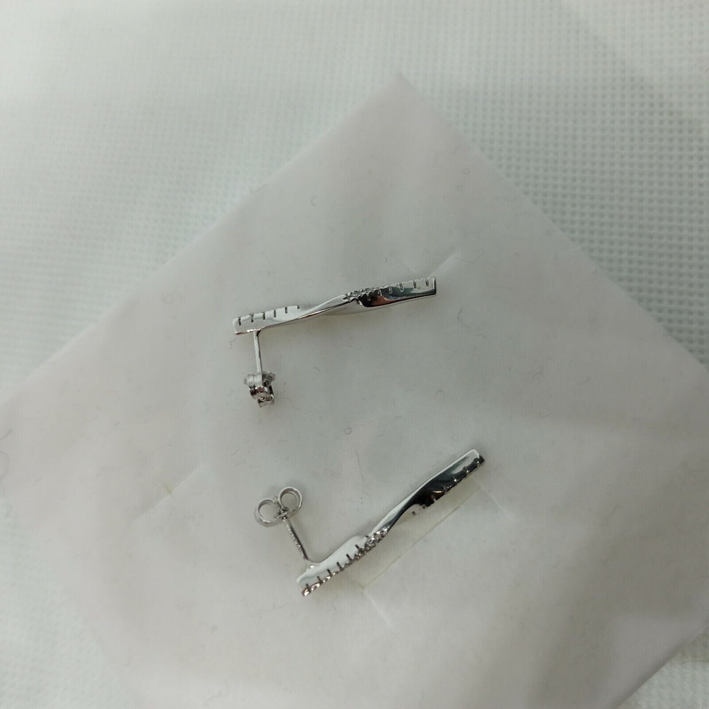 Orecchini a pendenti torchon in oro bianco lucido con zirconi